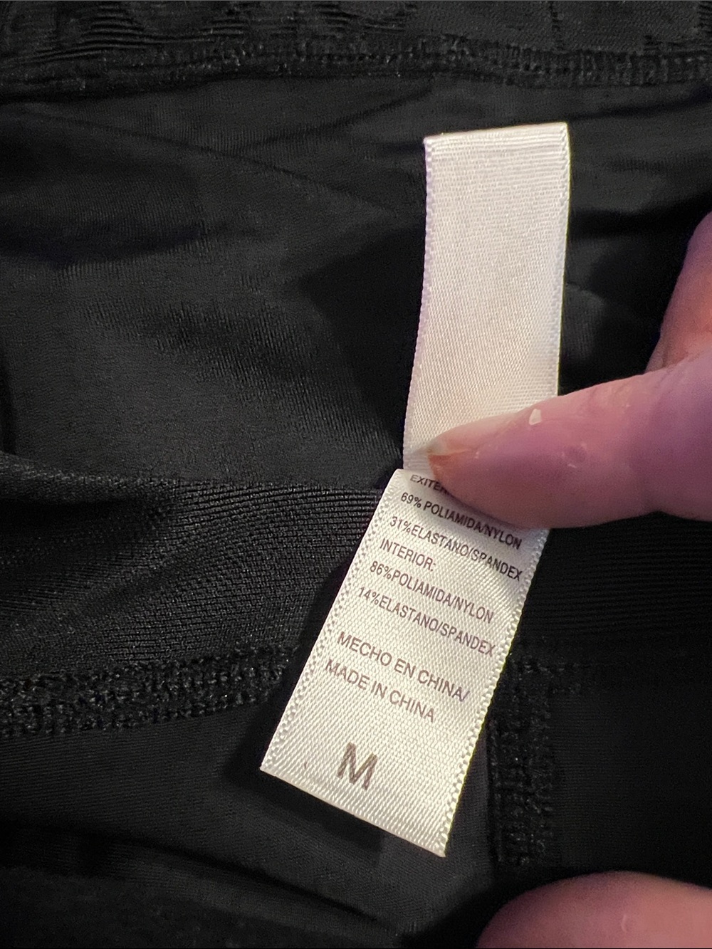 Yianna Black Shapewear Bodysuit with Front Zipper - Picture 4 of 6